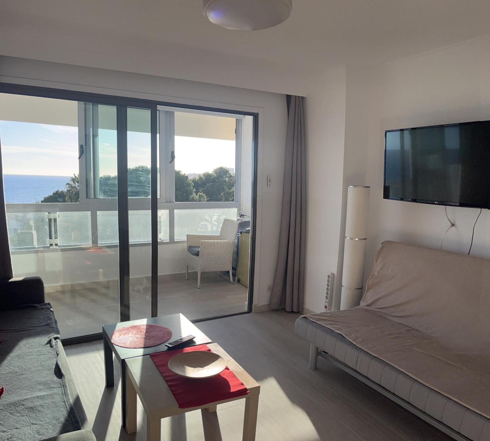 Piso bonito en la primera linea de la playa con vistas al mar en Benalmádena Exterior foto